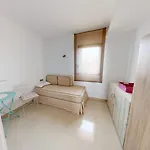Lili Villa El Perelló