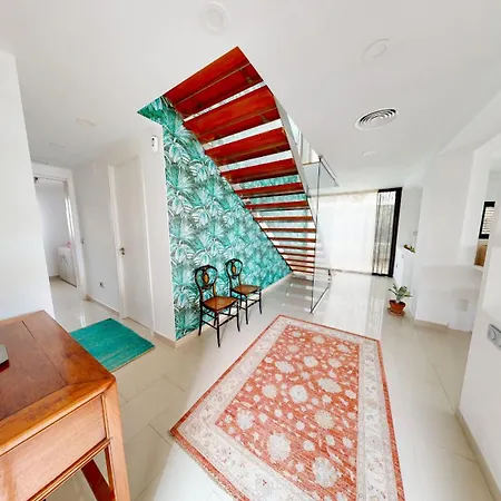 Villa Lili L'Ampolla